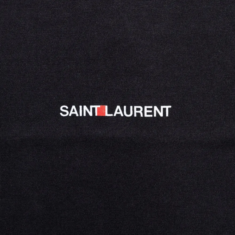 boyfriend_tshirt_with_log_3.webp Best Boyfriend T-shirt with logo print Tops