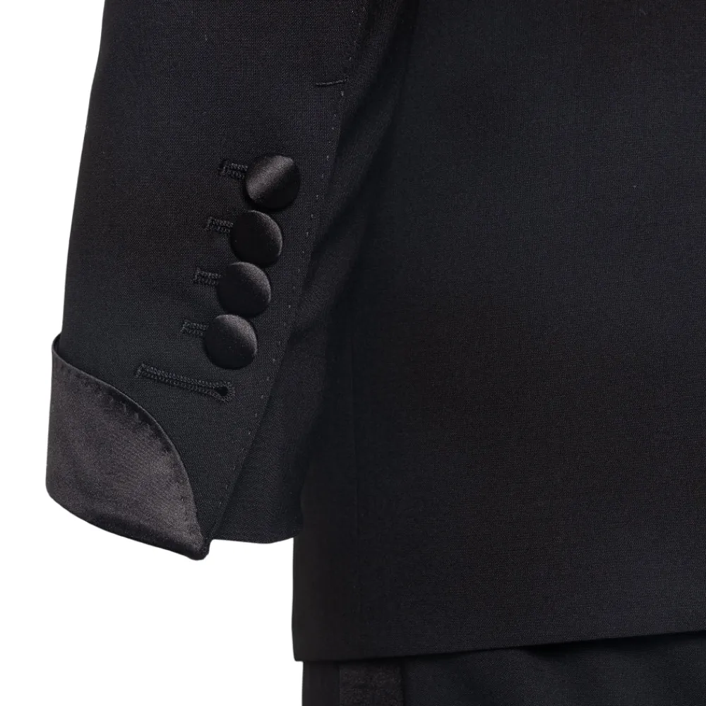 elegant_black_suit_3.webp Fashion Elegant black suit Suit