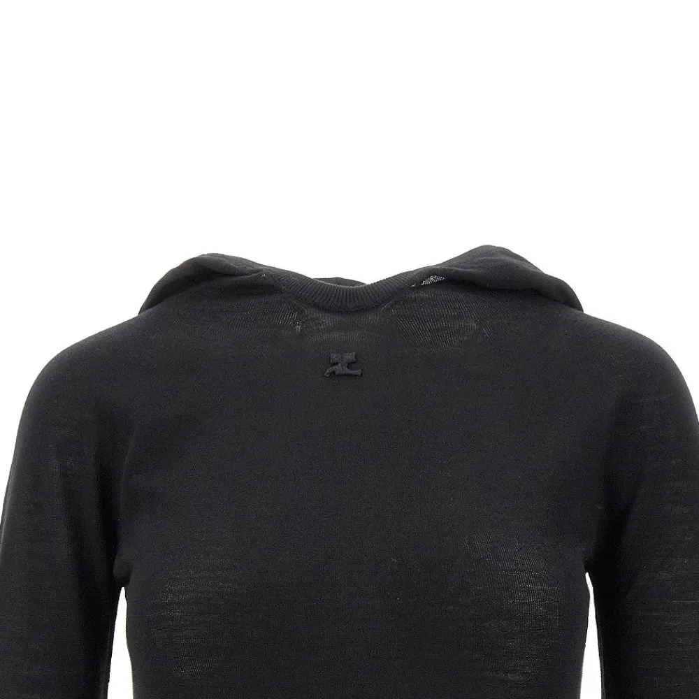 fitted_hooded_sweater_1.webp Outlet Fitted hooded sweater Knitwear