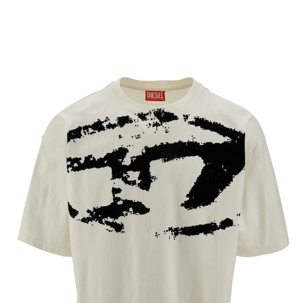 flocked_oval_d_logo_tshir_1-1.webp Discount Flocked Oval D logo T-shirt T-Shirts And Polo Shirts