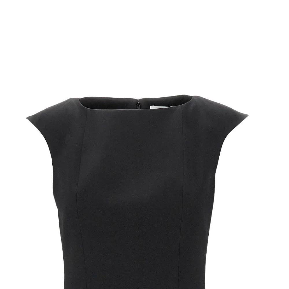 kneelength_wool_dress_1.webp Fashion Knee-length wool dress Dresses