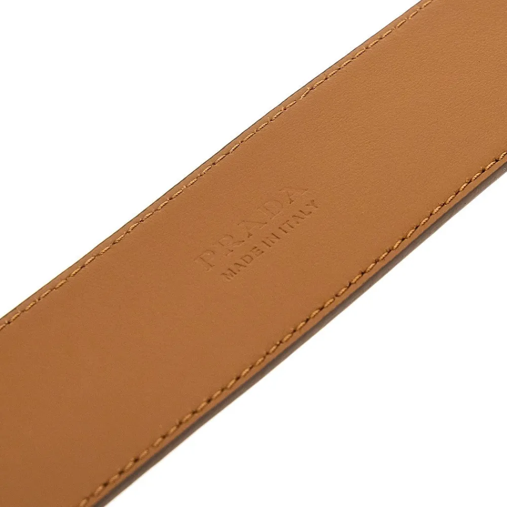leather_belt_with_triangl_2-1.webp Discount Leather belt with triangle logo Belts