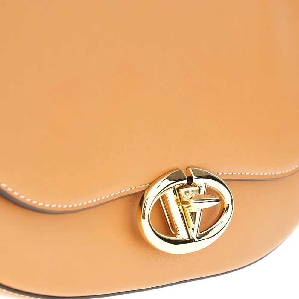 leather_small_ohval_shoul_3-1.webp New Leather small 'Ohval' shoulder bag Shoulder Bags