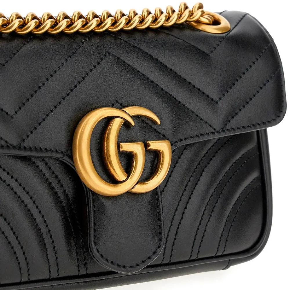 matelass_leather_gg_marmo_3-4.webp New Matelassè leather GG Marmont mini bag Shoulder Bags