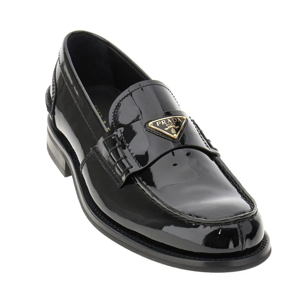 patent_leather_loafers_wi_1.webp Fashion Patent leather loafers with triangle logo Loafers