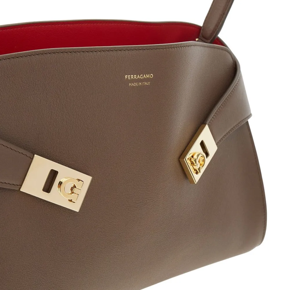 small_hug_leather_bag_3.webp Fashion Small 'Hug' leather bag Top-Handle Bags | Shoulder Bags