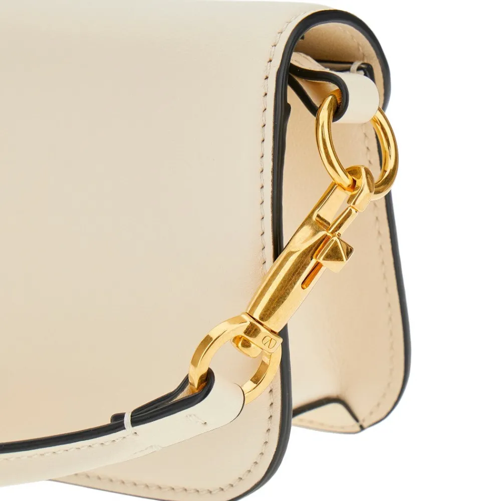 small_loc_leather_bag_3.webp Fashion Small 'Locò' leather bag Shoulder Bags