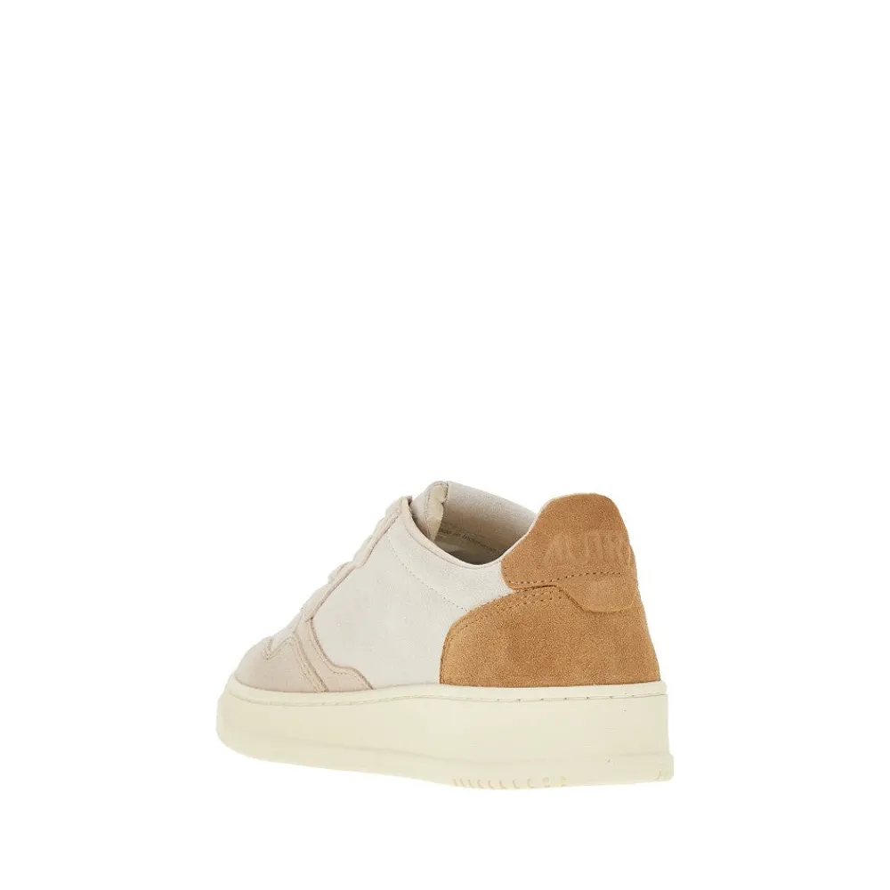 suede_leather_medalist_lo_2-2.webp New Suede leather Medalist Low sneakers Sneakers